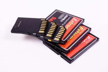 Is your phone’s storage full? With an SD card, you can free up plenty of space in just 10 minutes