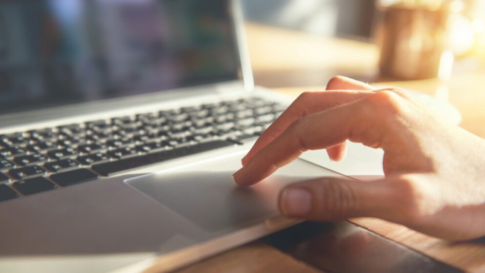 Can I disable my laptop’s touchpad? (FAQ)